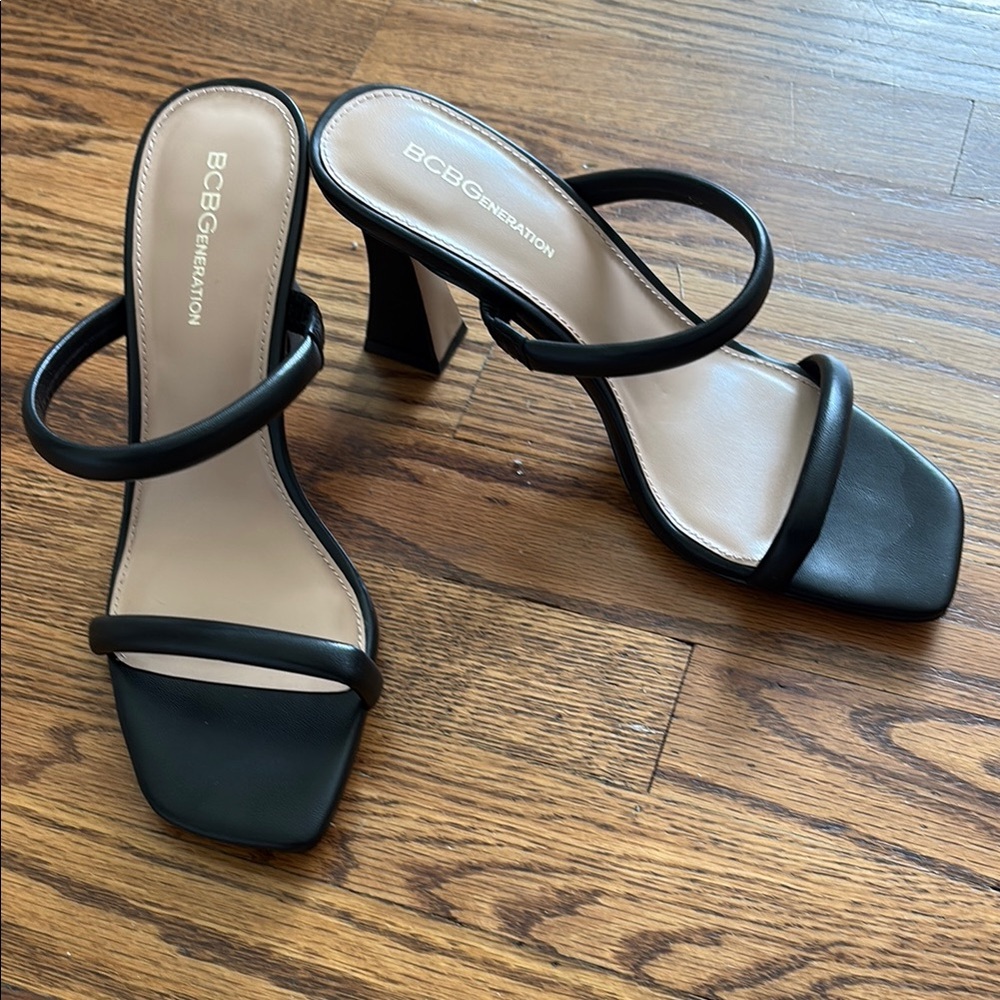NWOB BCBG generation HEELS